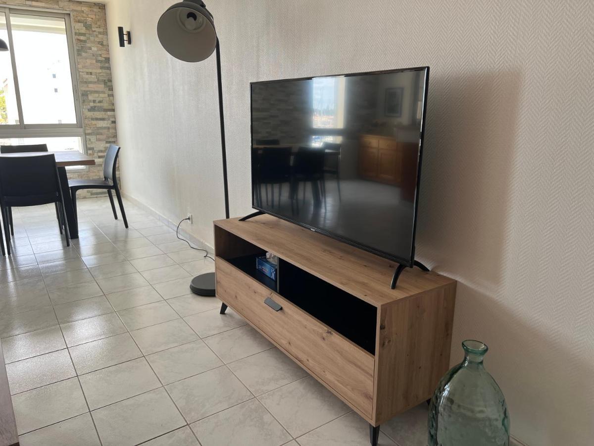Les Petits De Georges Lägenhet Agde Exteriör bild
